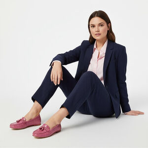 Stuart Weitzman Pink Croc Embossed Leather Loafers- Size 7.5